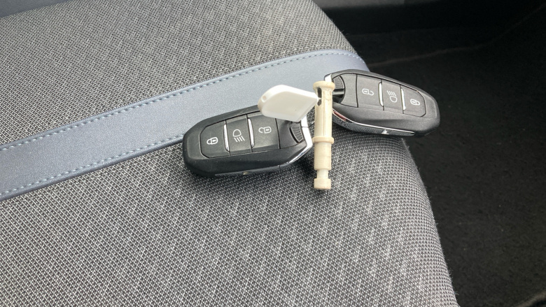 Peugeot 2008 1.2 PureTech Allure Premium 5dr Petrol Estate